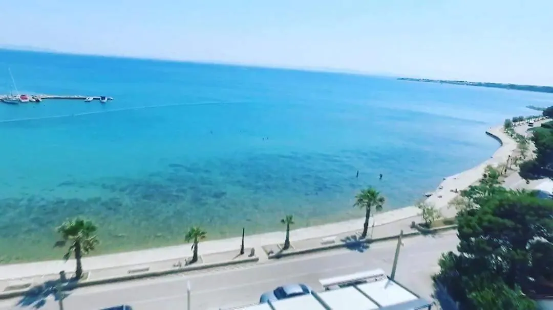 Apartments Adria Vir 0*,