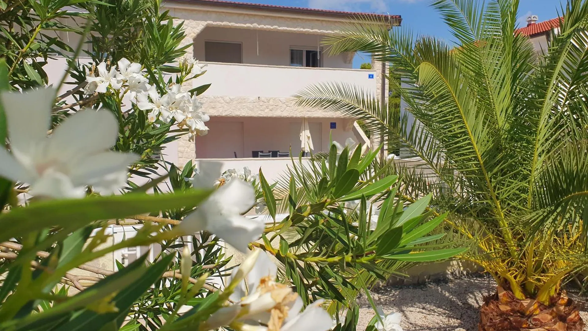 Apartments Adria Vir